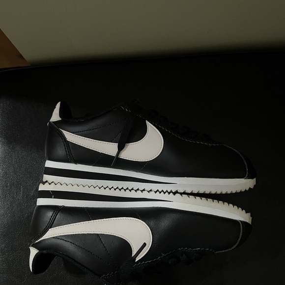 Nike Cortez Women’s 5 - Picture 11 of 11